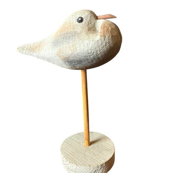Hand Carved Wooden Shore Bird on Pedestal - Picture 3 of 6
